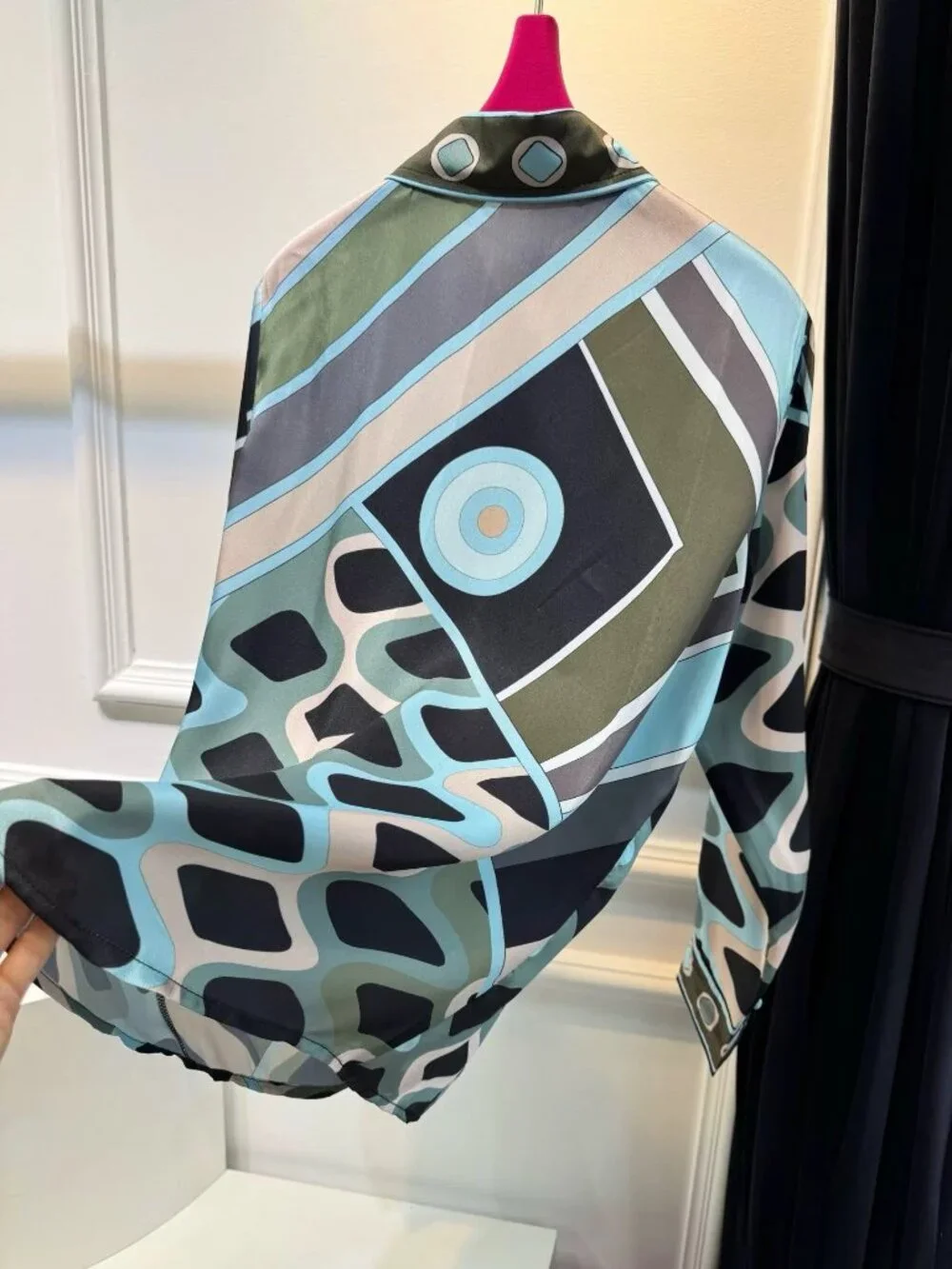 Emilio Pucci excellent tags